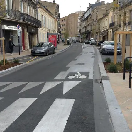 Duplex-terrasse-parking-climatisation * Bordeaux