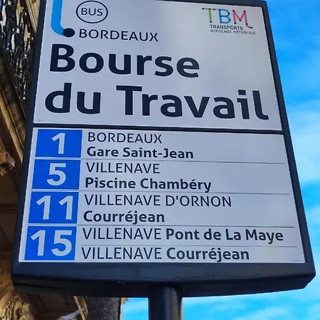 Duplex-terrasse-parking-climatisation Apartment Bordeaux