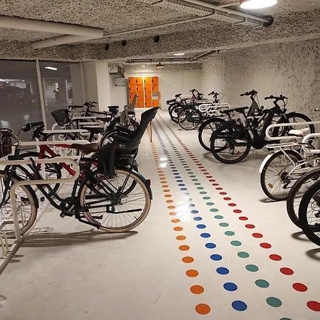Duplex-terrasse-parking Gratuit-climatisation Lejlighed