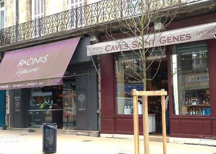 Duplex-terrasse-parking Gratuit-climatisation * בורדו