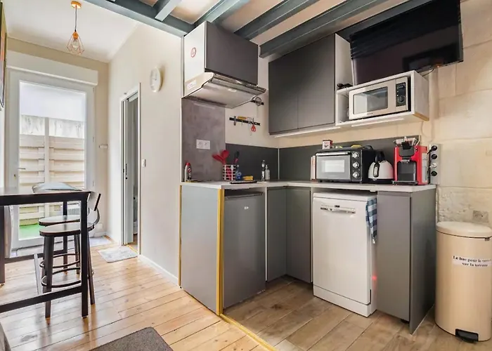 Appartement Duplex-terrasse-parking Gratuit-climatisation