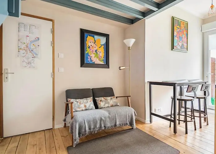 Duplex-terrasse-parking Gratuit-climatisation * Bordeaux