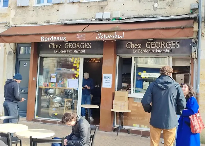 Duplex-terrasse-parking Gratuit-climatisation