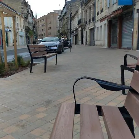 Duplex-terrasse-parking Gratuit-climatisation *